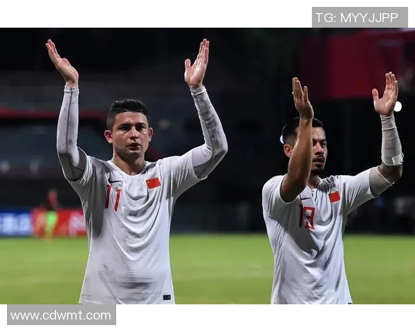 李可专访足球明星揭秘赛场背后的故事与心路历程